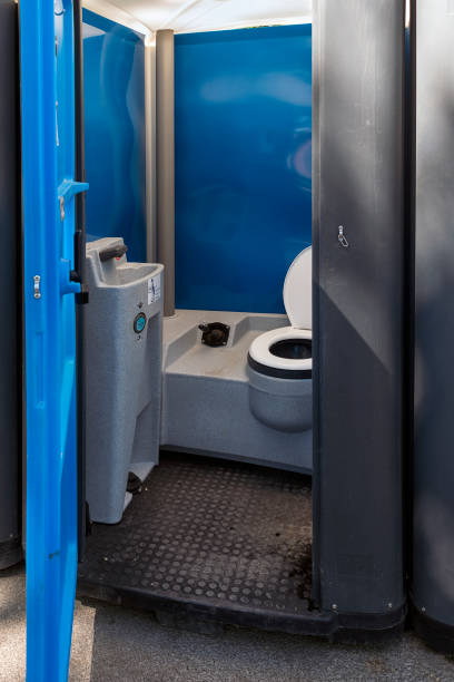 Best Porta potty rental near me  in Basye, VA